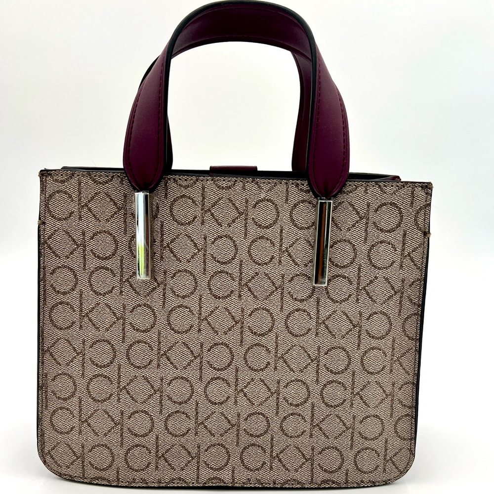 CALVIN KLEIN - Audrey Crossbody Bag - Picture 4 of 11